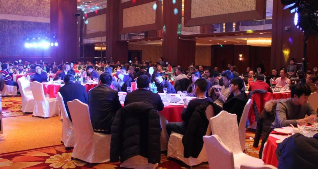 大连J9.COM木工活动现场