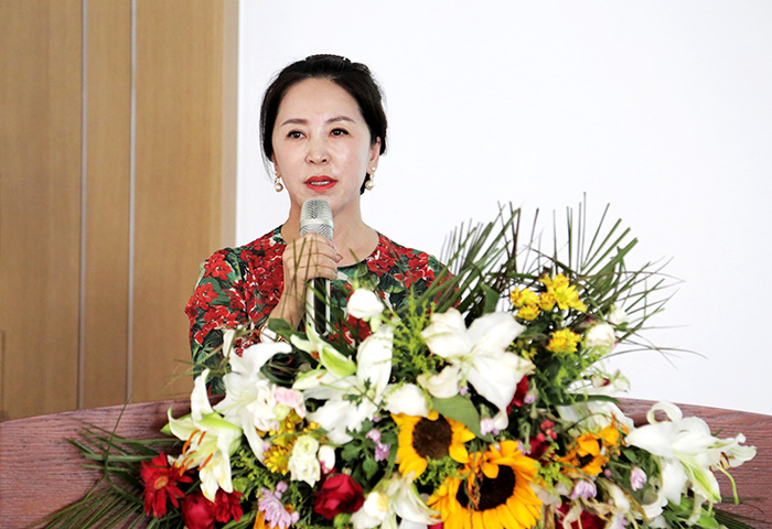 J9.COM木业集团总经理